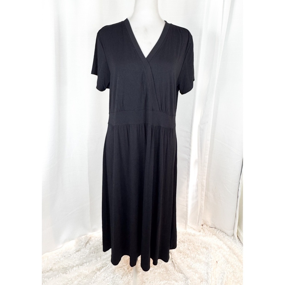 L.L. Bean Women's Summer Knit Dress Black XL Reg Faux Wrap Empire Waist Short Sl